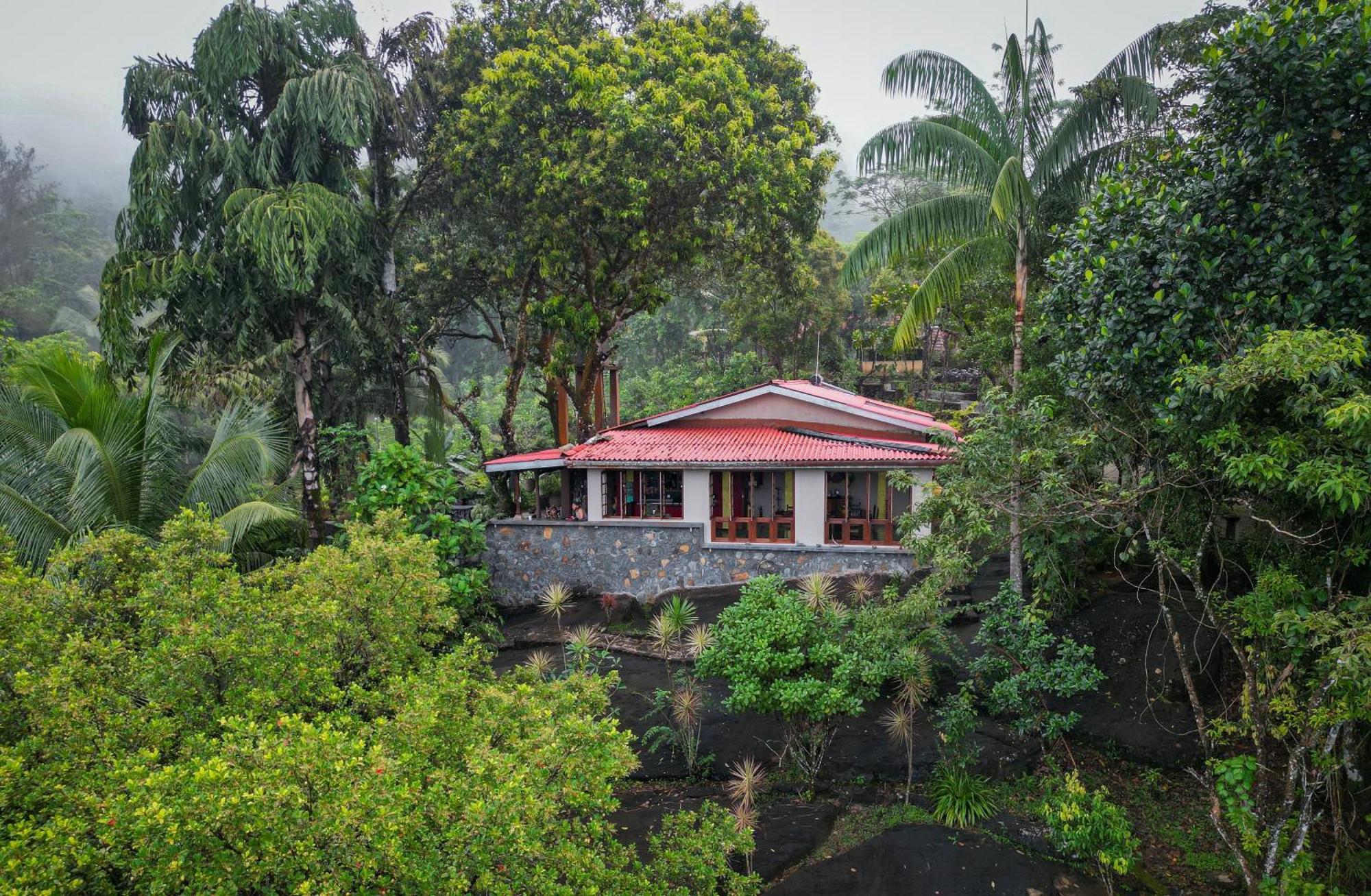 Singharaja Garden Agro Eco Lodge Pelawatta  المظهر الخارجي الصورة